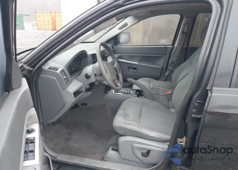 2005 Jeep Grand Cherokee Laredo z USA, uszkodzony, nr VIN 1J4GS48K65C563544